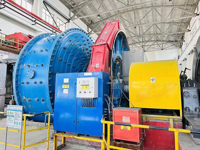Autogenous Molendiendum Mill